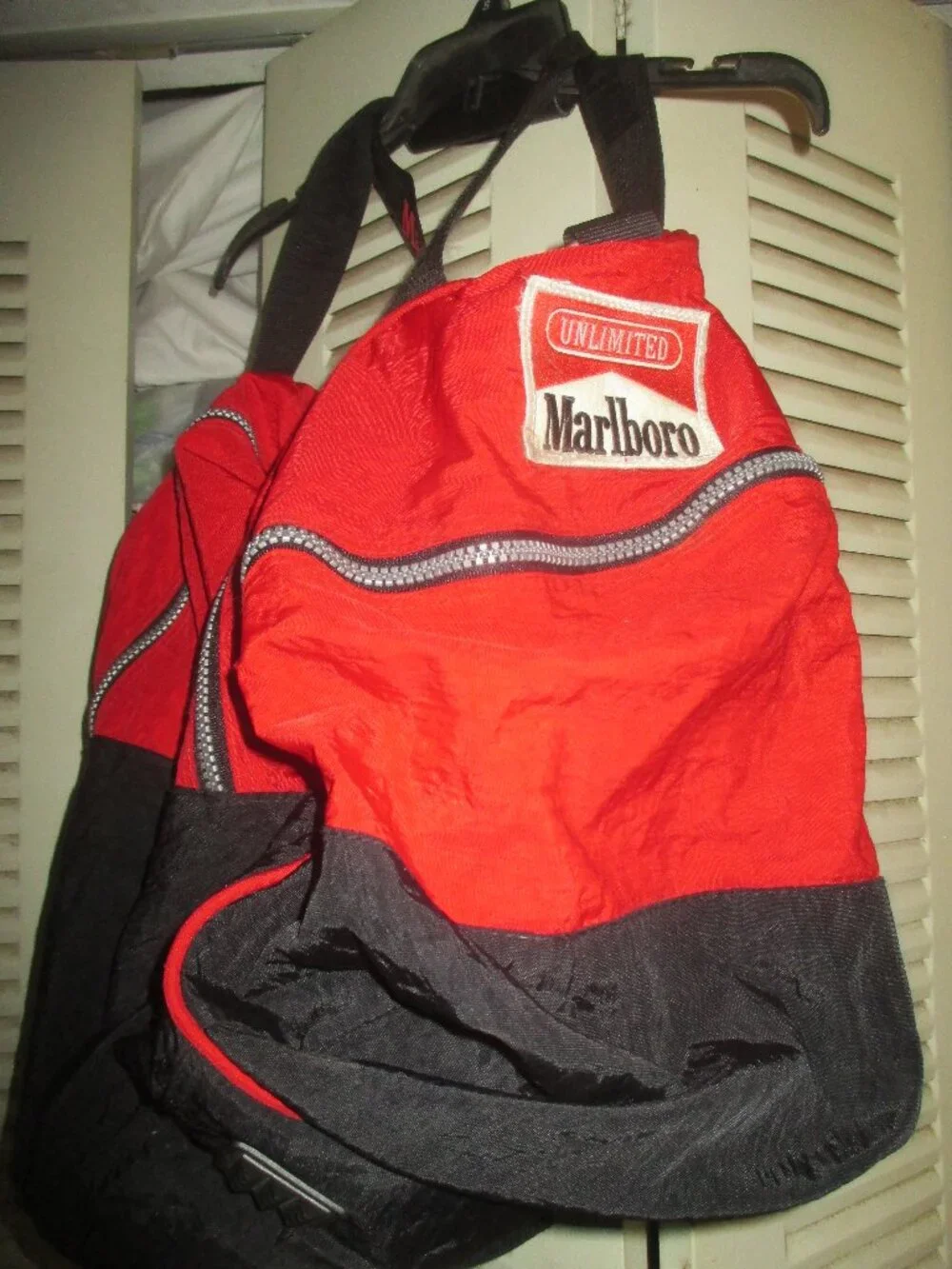 Vintage 90s Marlboro Unlimited Gear Travel Gym Duffle Bag Removable Backpack